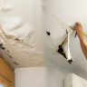 How to Minimize the Drywall Repair Cost From Water Damage